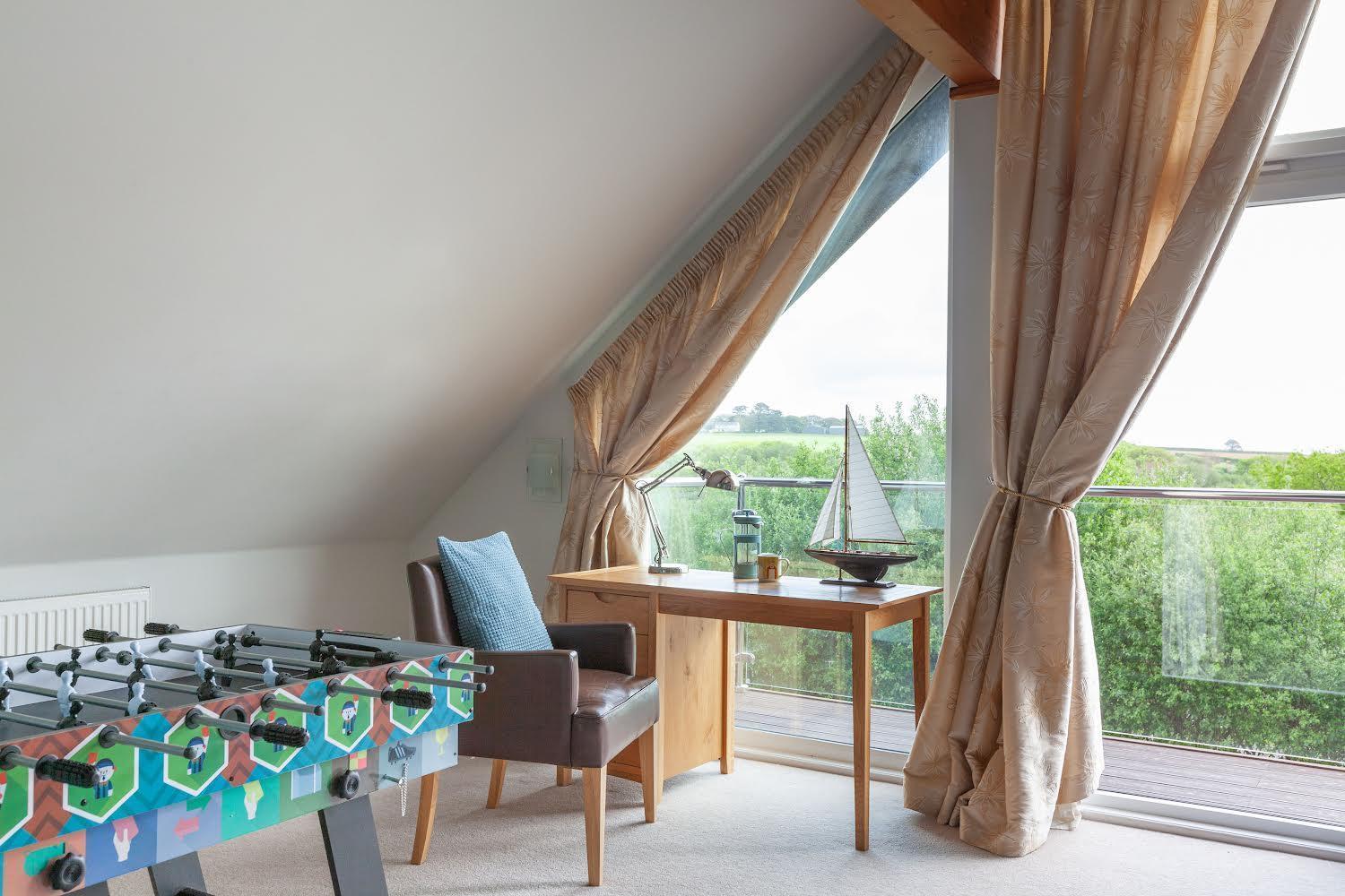 Kingfisher Hot Tub & Log Burner House On Premium Lakeside With Resort Facilities 大圣科勒姆 外观 照片